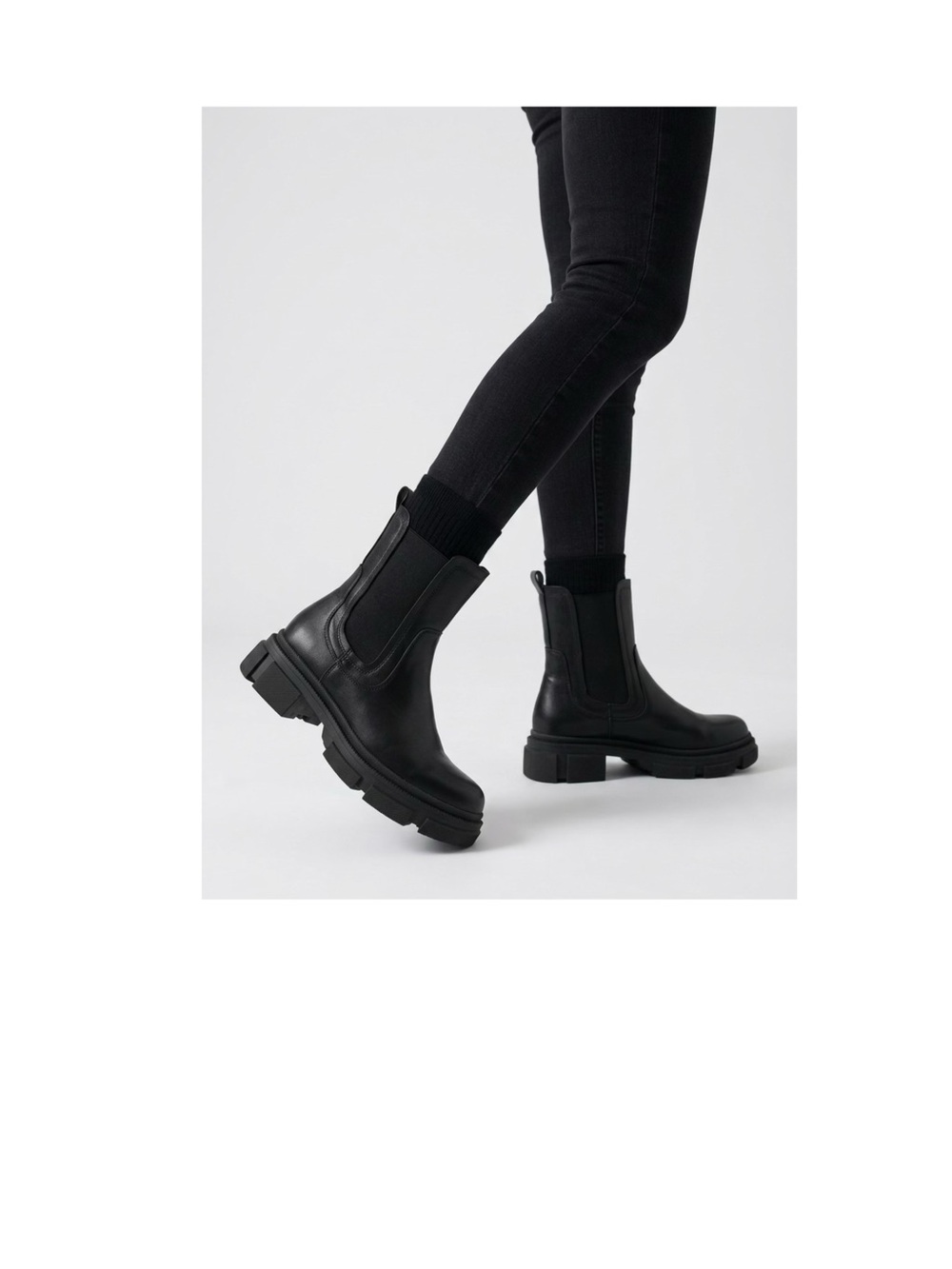 Yetier Women’s Black Lug-Sole Chelsea Ankle Boots